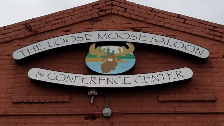 Loose Moose Saloon & Conference Center