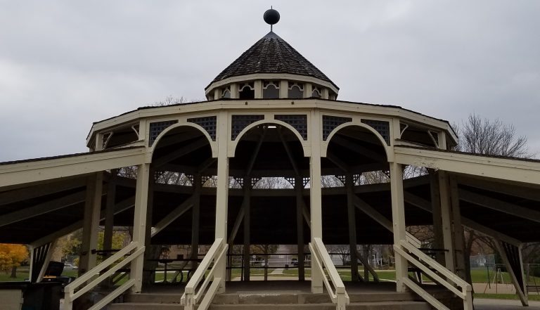 Minnesota Square Park