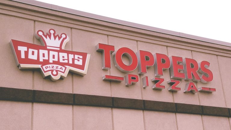 Toppers Pizza