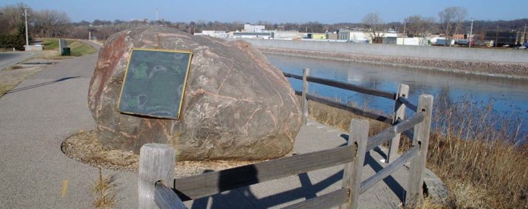 Rex Macbeth River Trail