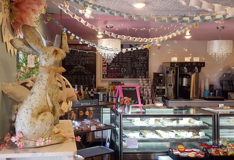 Diamond Dust Bakery & Coffee Shop